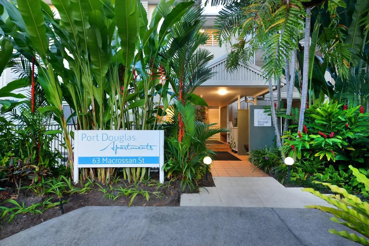 Aparthotel Port Douglas Apartments - Adults Only Oasis