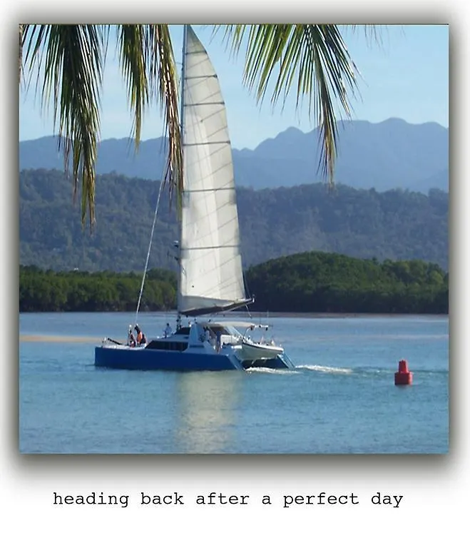 Port Douglas Apartments - Adults Only Oasis